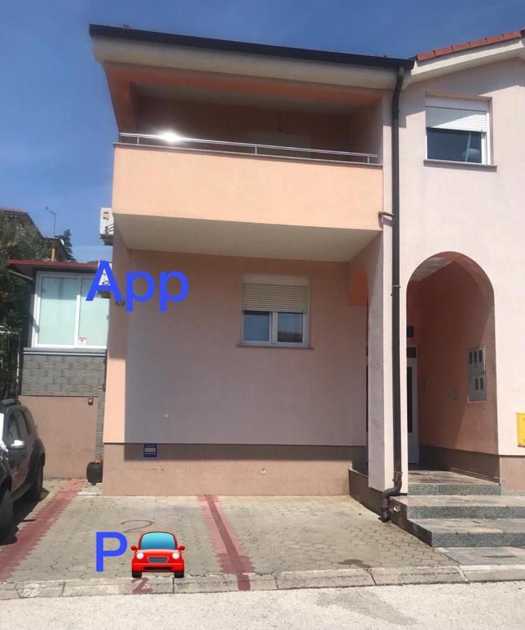 Studio Dama Blizina Amfiteatra I Bus Kolodvora ,Besplatan Privatni Parking,Self-Check- In Pula Exterior foto
